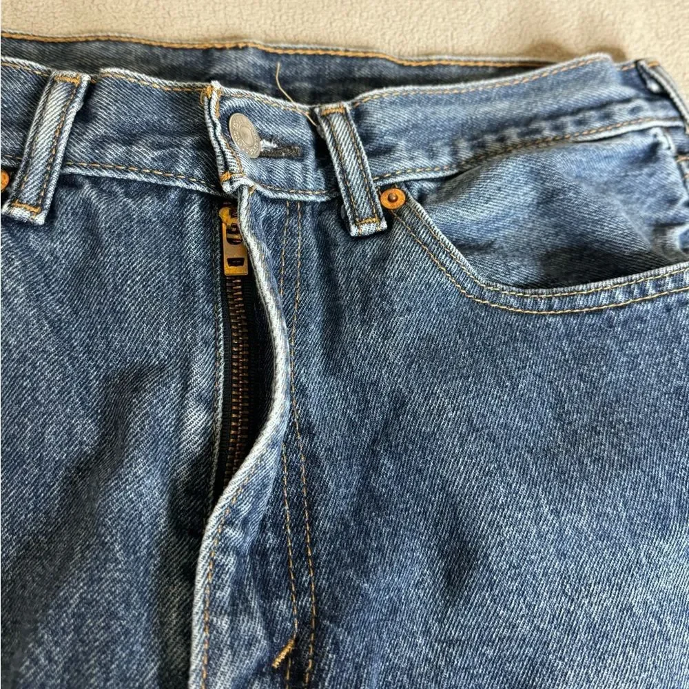 Levi’s 505 Men’s Size W34 L30 Blue Straight